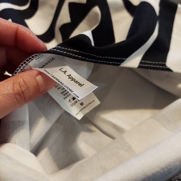 NWOT LA Apparel - Picture 3 of 3